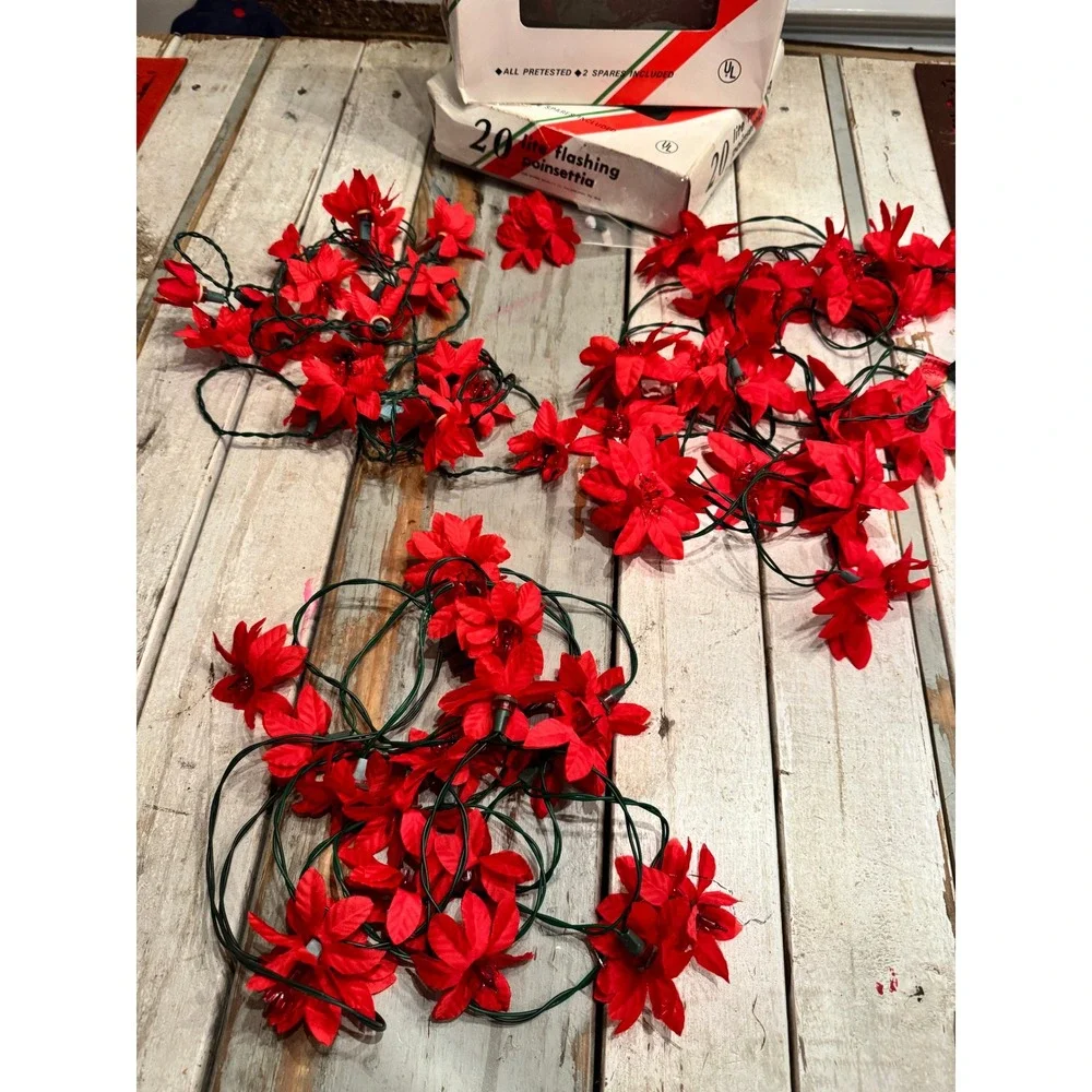VTG Wynne 20-Lite Poinsettia Christmas Lights Circa 60s70s WORK BUT NOT FLASHING